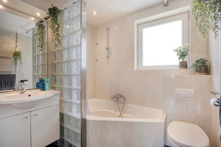 Foto 17 van Kamillestraat 3