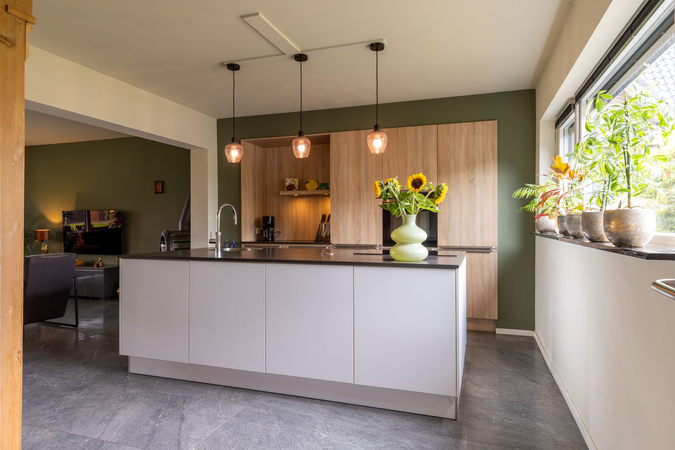 Foto 15 van Haaksbergerstraat 193