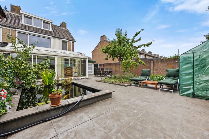 Foto 4 van Meidoornstraat 8