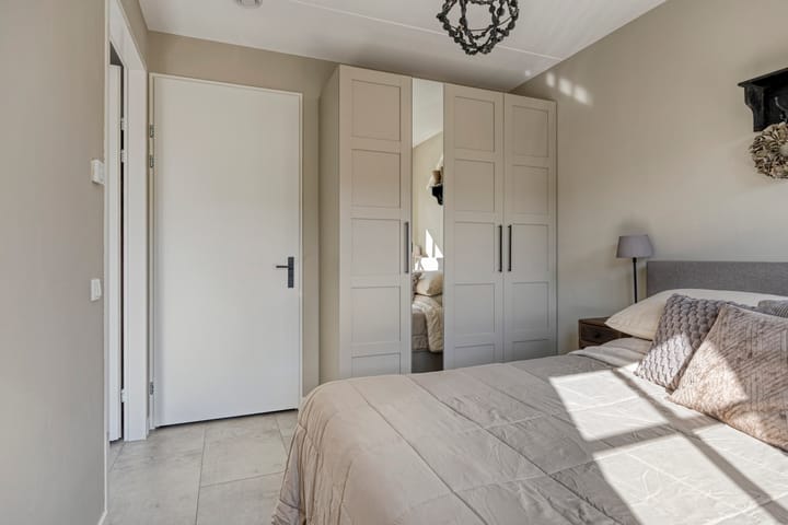 Photo 22 of Vredenburgh 32