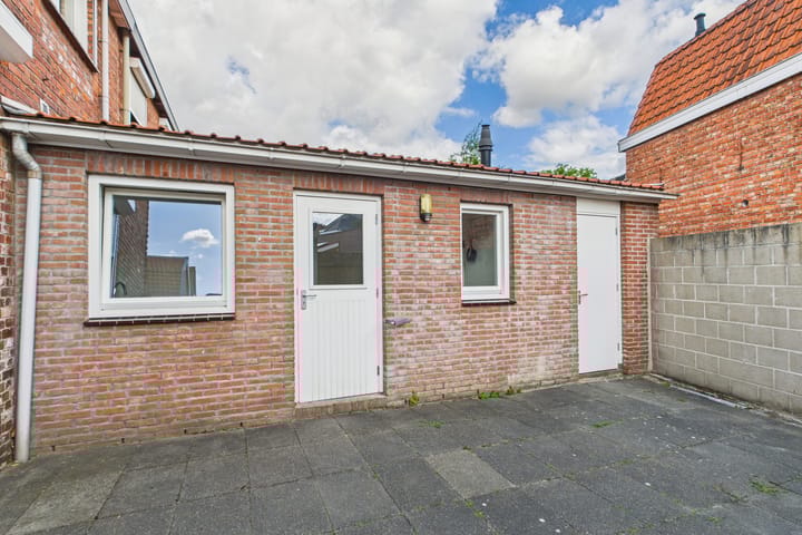 Foto 41 van Tramstraat 22-A