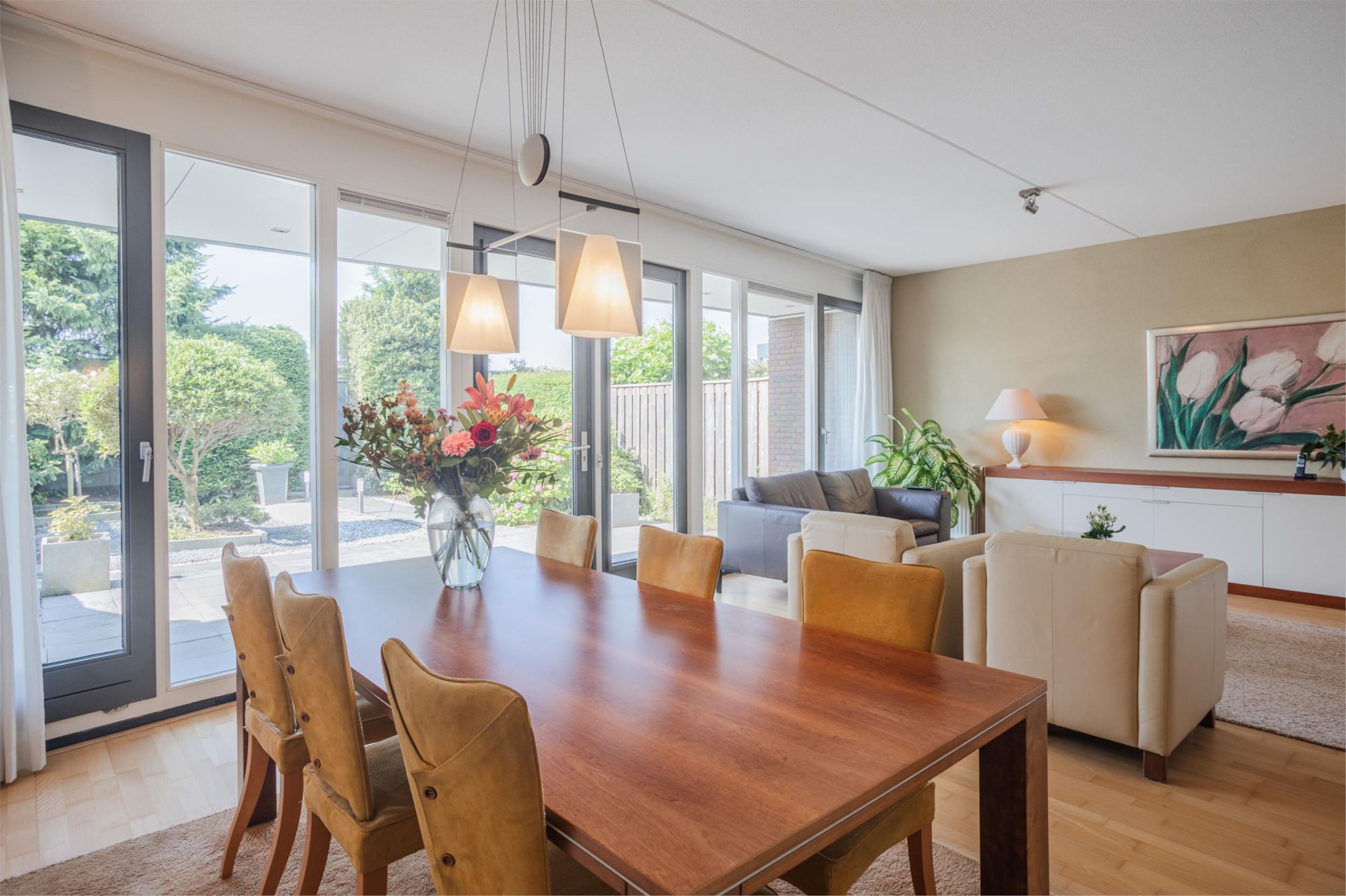 Foto 9 van Berghallee 14