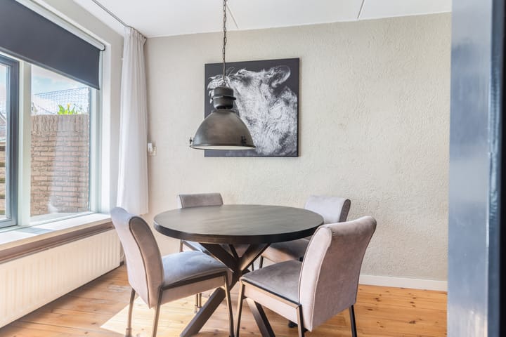 Foto 14 van Burg. Warnerslaan 45