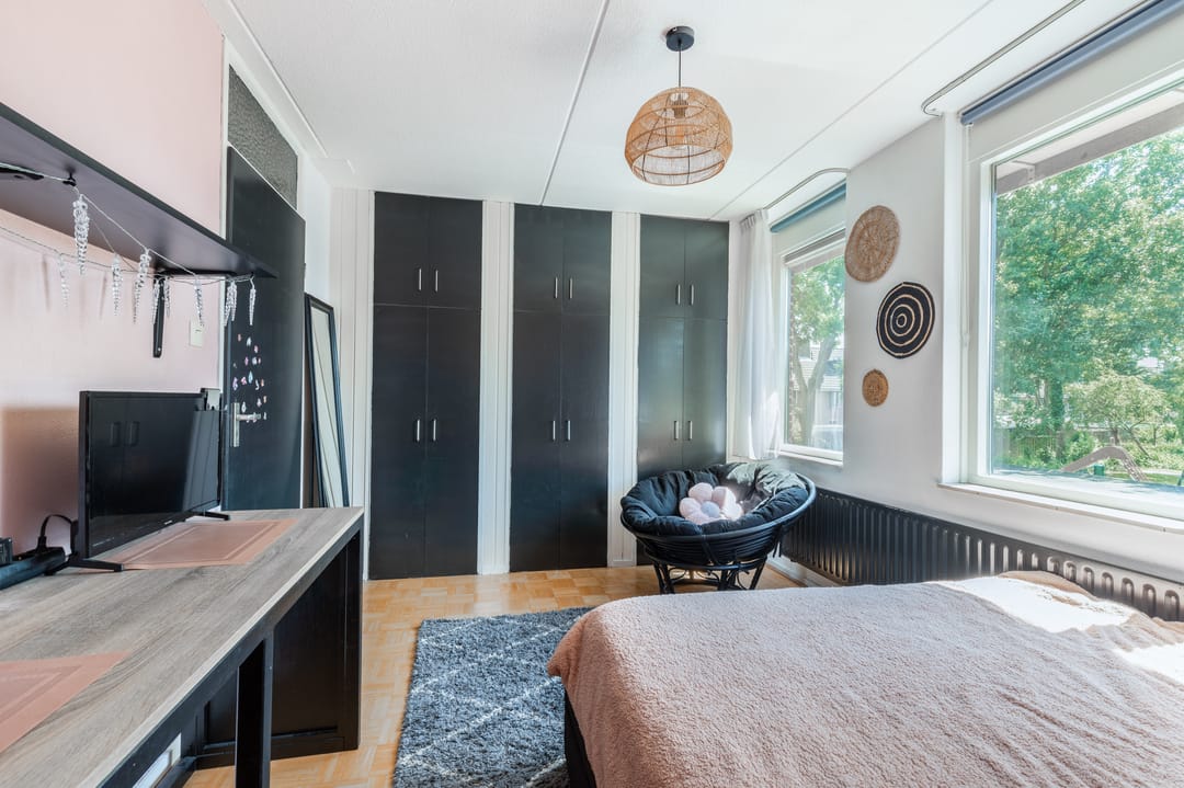 Foto 22 van Burg. Warnerslaan 45