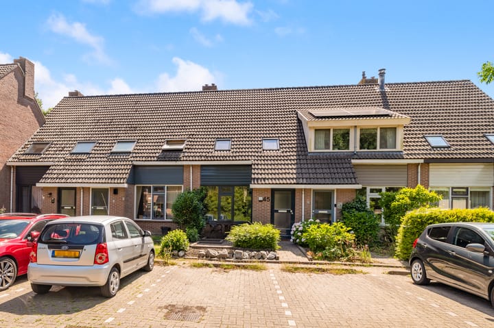 Foto 33 van Burg. Warnerslaan 45