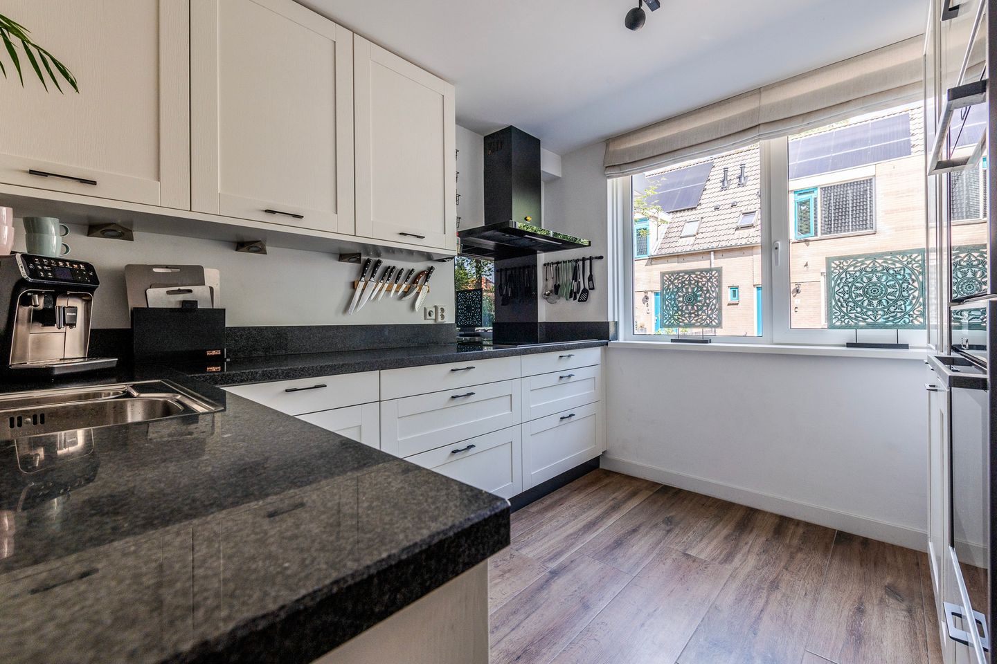 Foto 10 van Willem Versteeghstraat 1