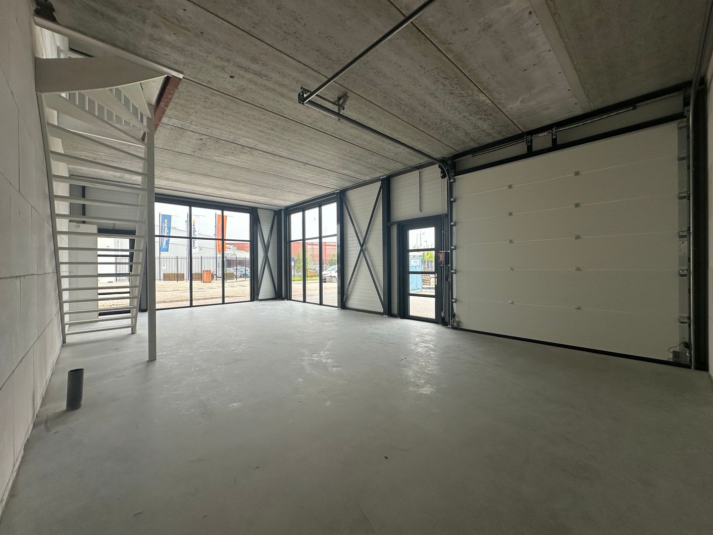 Bekijk foto 4 van Van Wamelweg 6-h