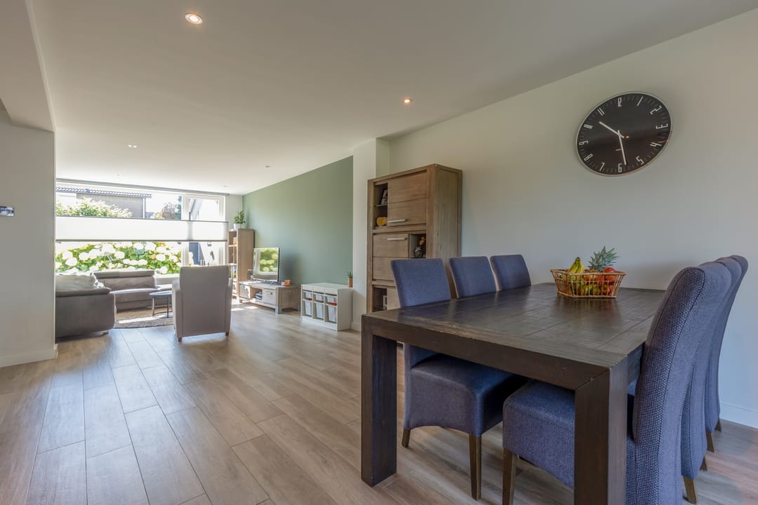 Foto 17 van Burg. Luytenstraat 22