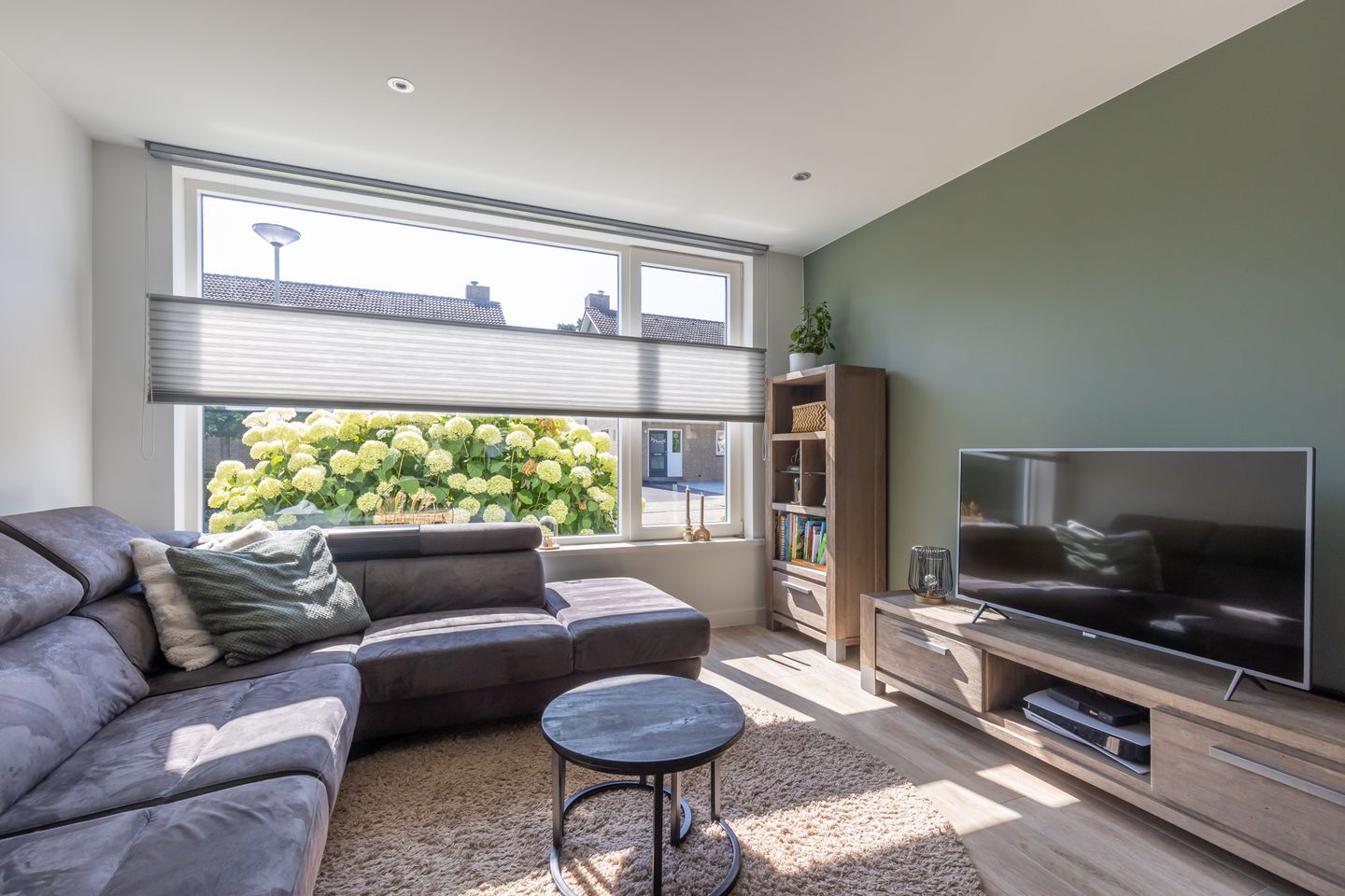 Foto 19 van Burg. Luytenstraat 22