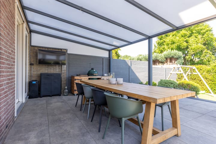 Foto 20 van Burg. Luytenstraat 22