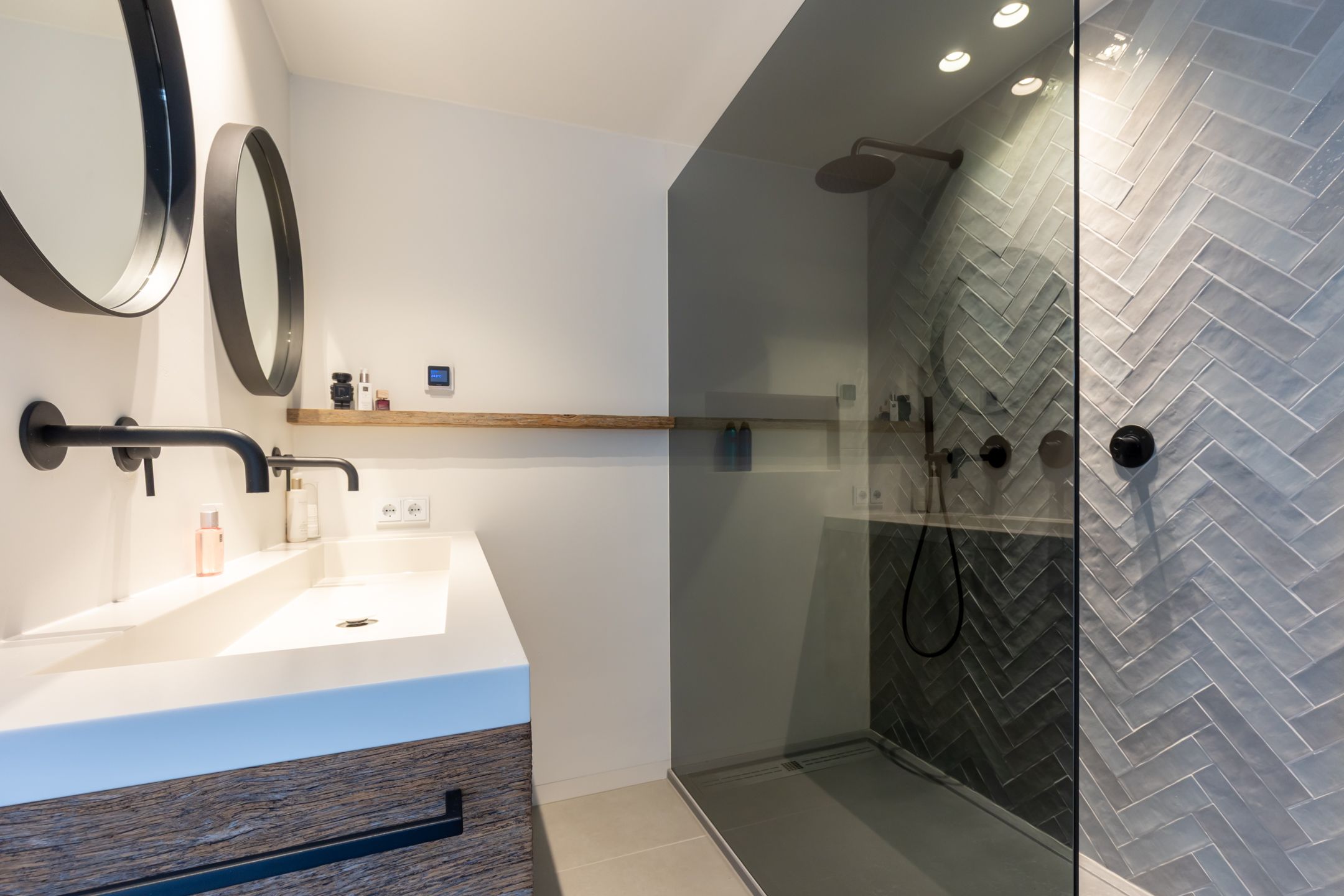 Foto 36 van Burg. Luytenstraat 22