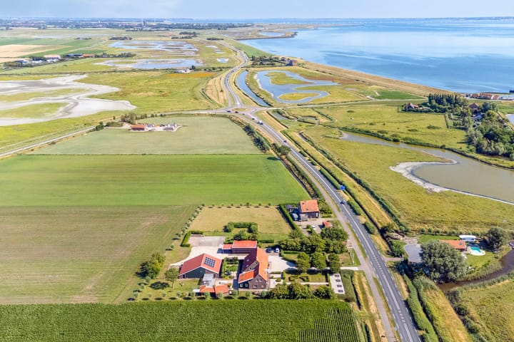 Foto 10 van Provincialeweg 14