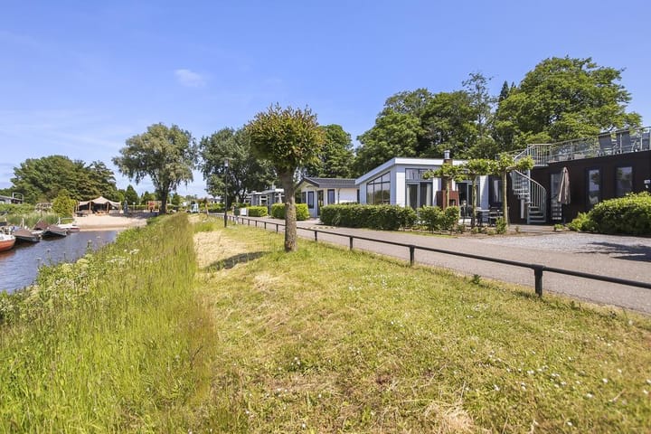 Foto 2 van Rijksstraatweg 186-303