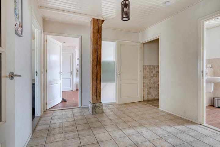 Foto 42 van Provincialeweg 14