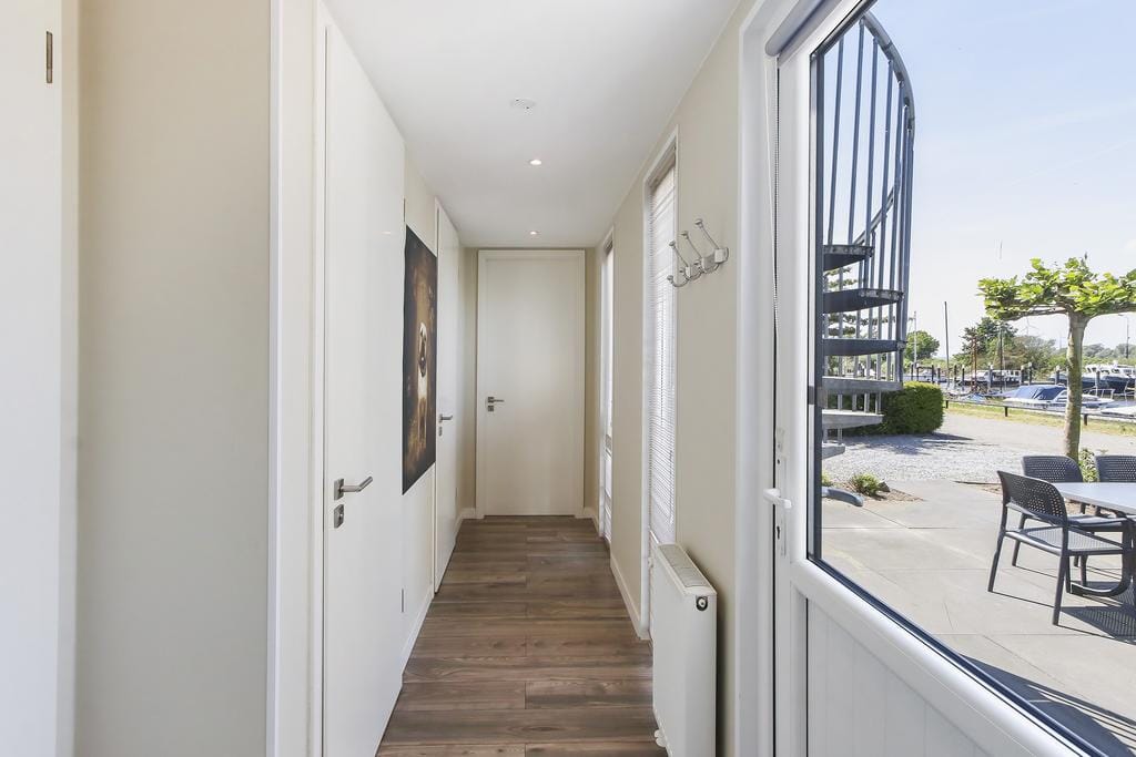 Foto 10 van Rijksstraatweg 186-303