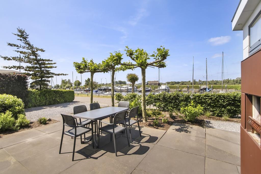 Foto 17 van Rijksstraatweg 186-303