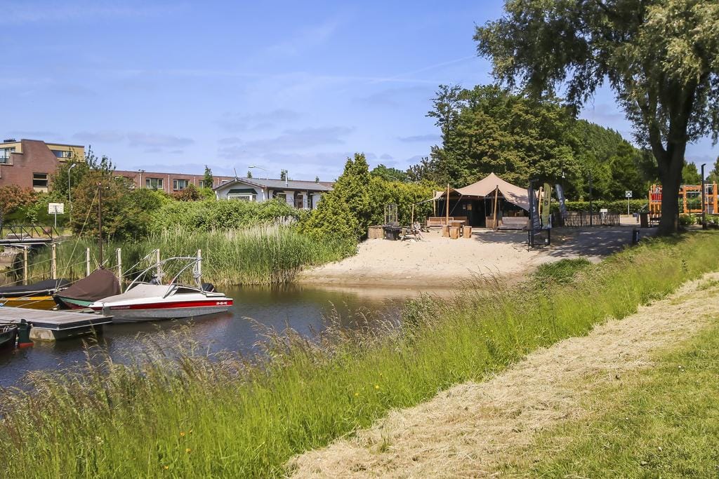 Foto 23 van Rijksstraatweg 186-303