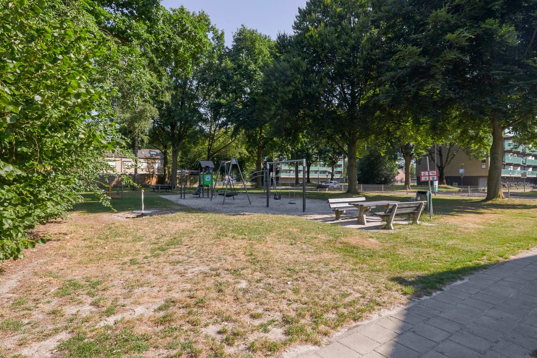 Foto 31 van Serenadestraat 57