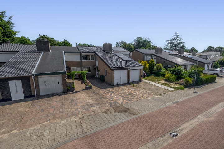 Foto 32 van Serenadestraat 57