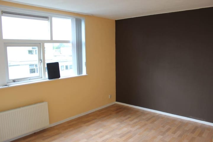 Photo 10 of Count Basiestraat 53