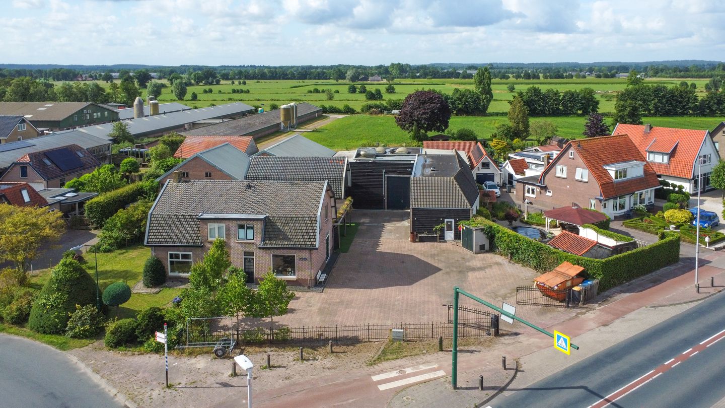 Bekijk foto 2 van Laagerfseweg 2