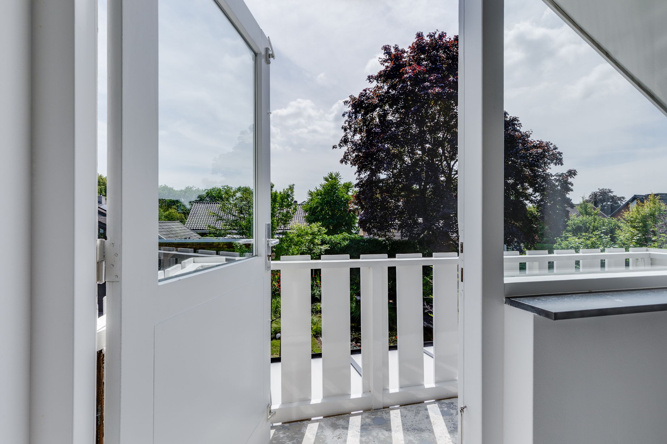 Photo 48 of Koninginnelaan 10