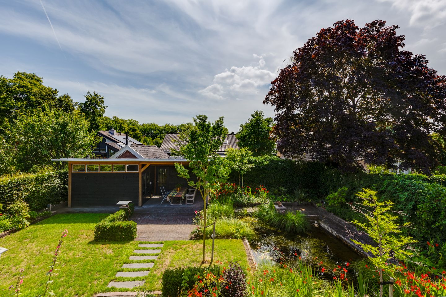 Photo 49 of Koninginnelaan 10