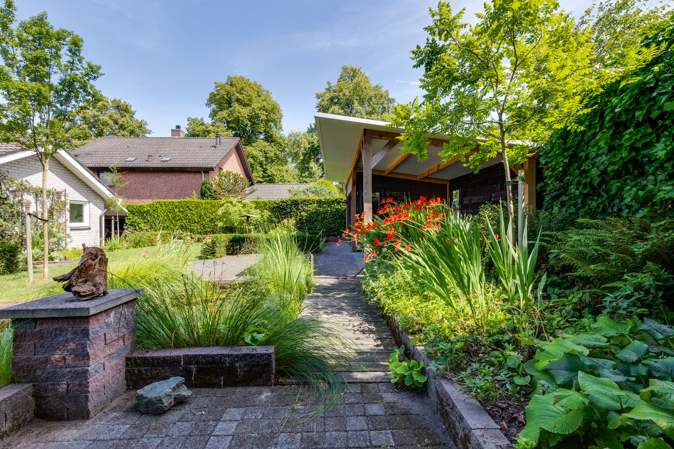 Photo 72 of Koninginnelaan 10