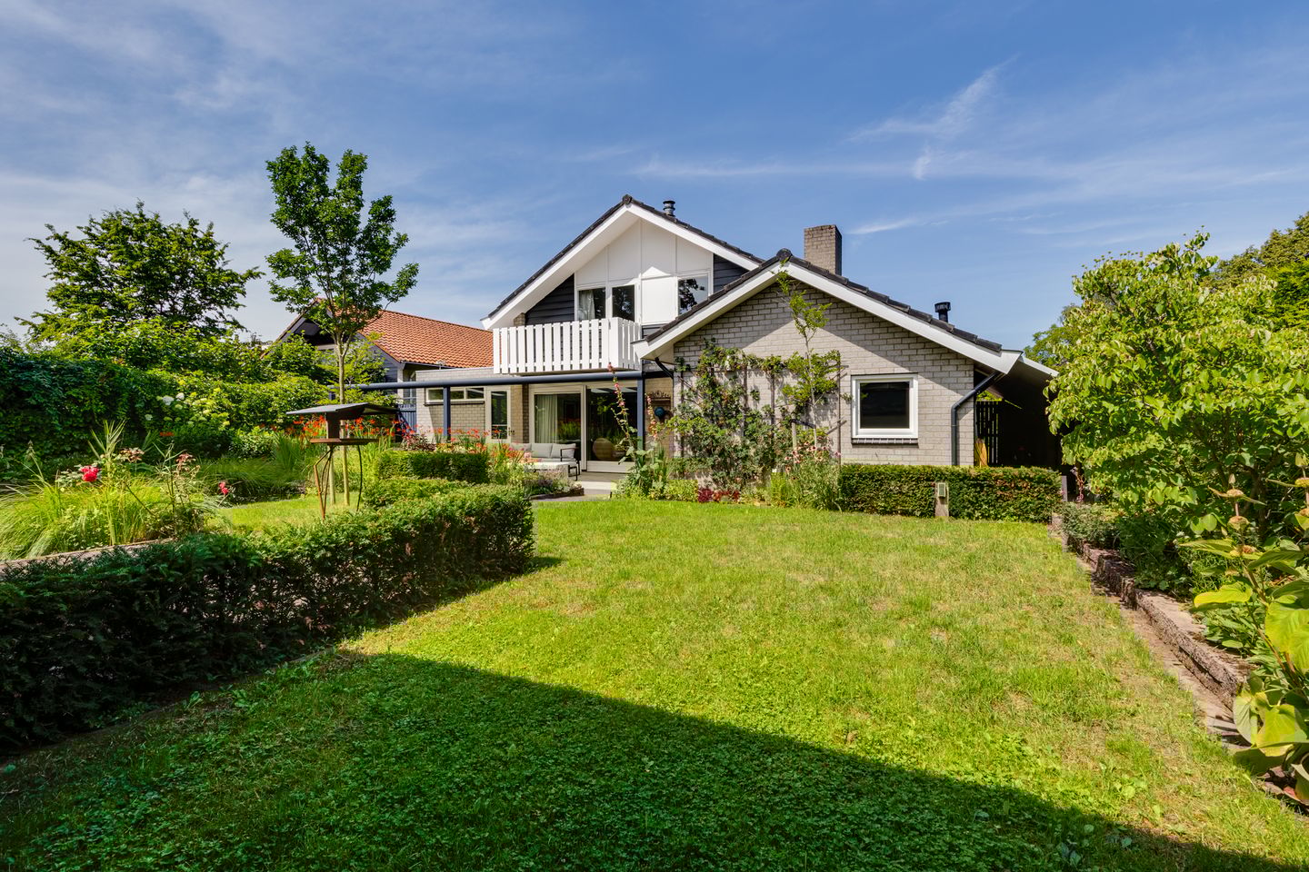 Photo 79 of Koninginnelaan 10