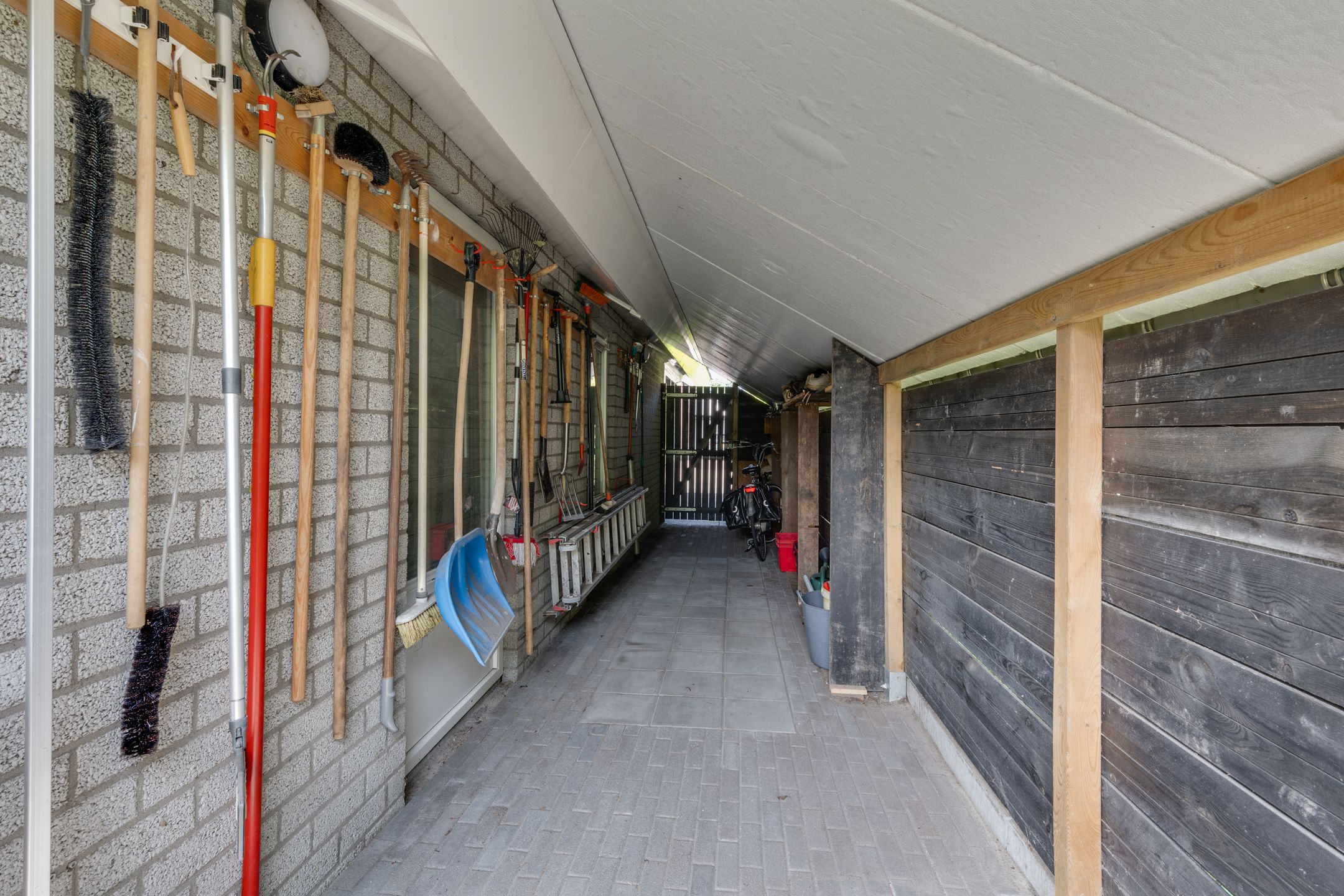 Photo 81 of Koninginnelaan 10