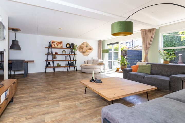 Foto 11 van Breitnerhof 81