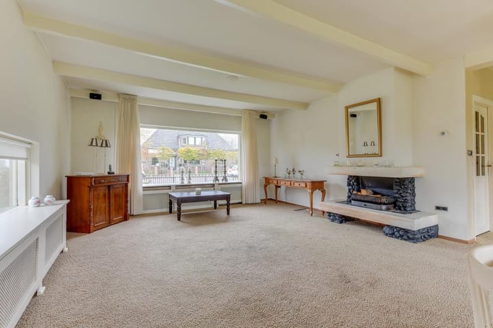 Foto 10 van Oosteinderweg 2-A