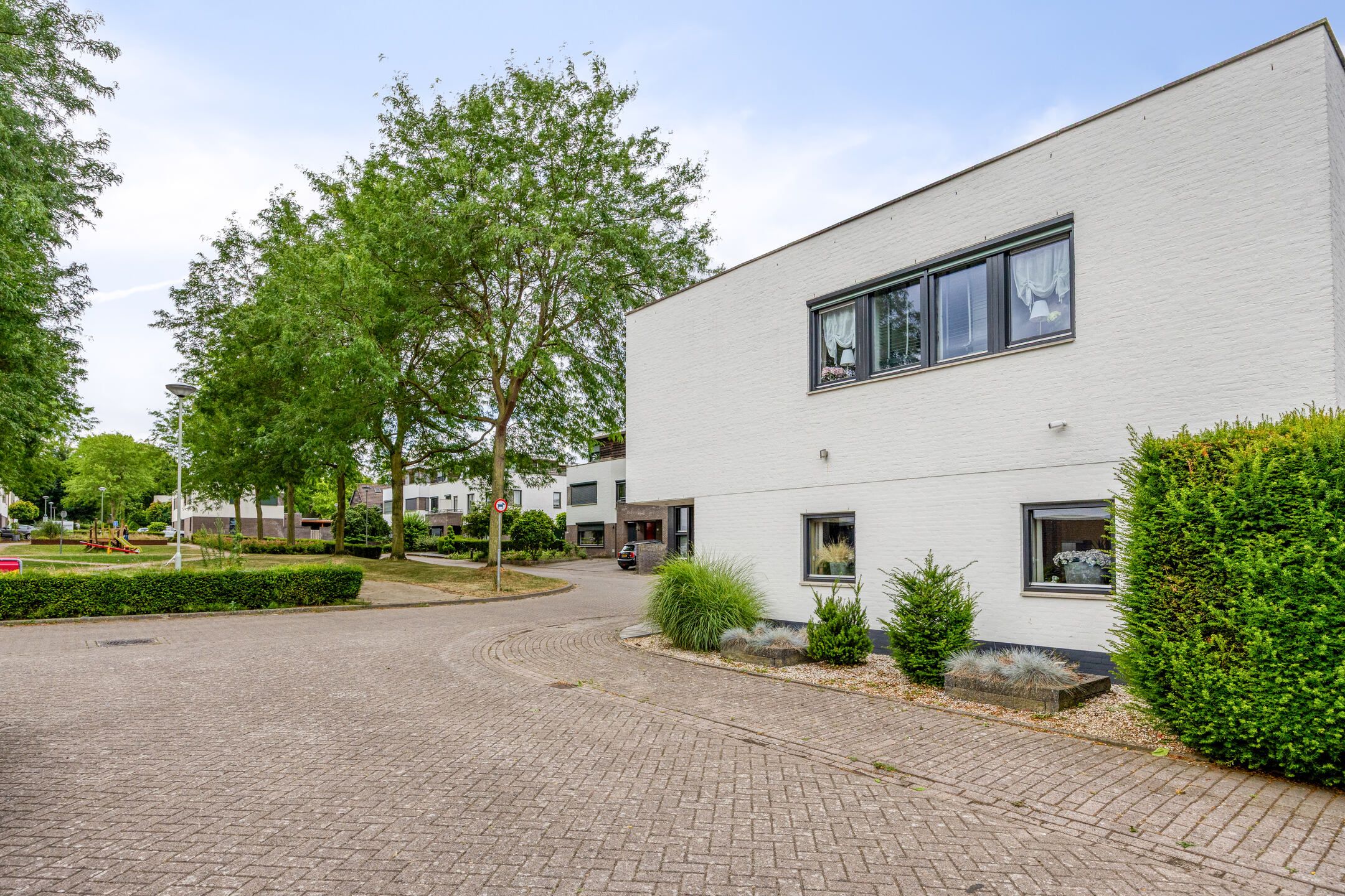 Foto 6 van Elzasplein 26