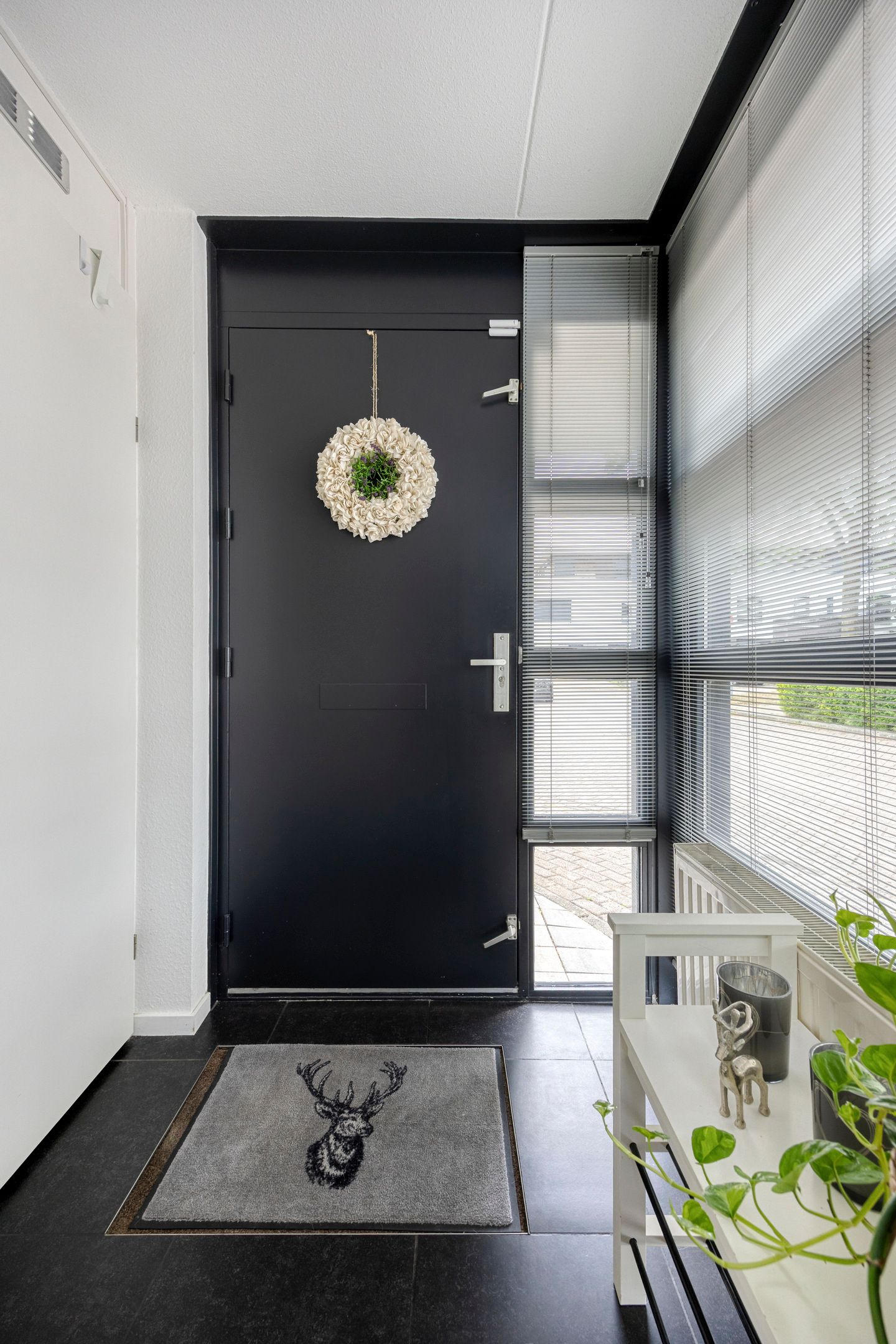 Foto 9 van Elzasplein 26