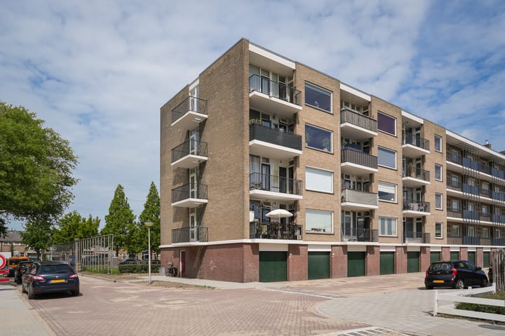 Photo 17 of Oranjehof 77