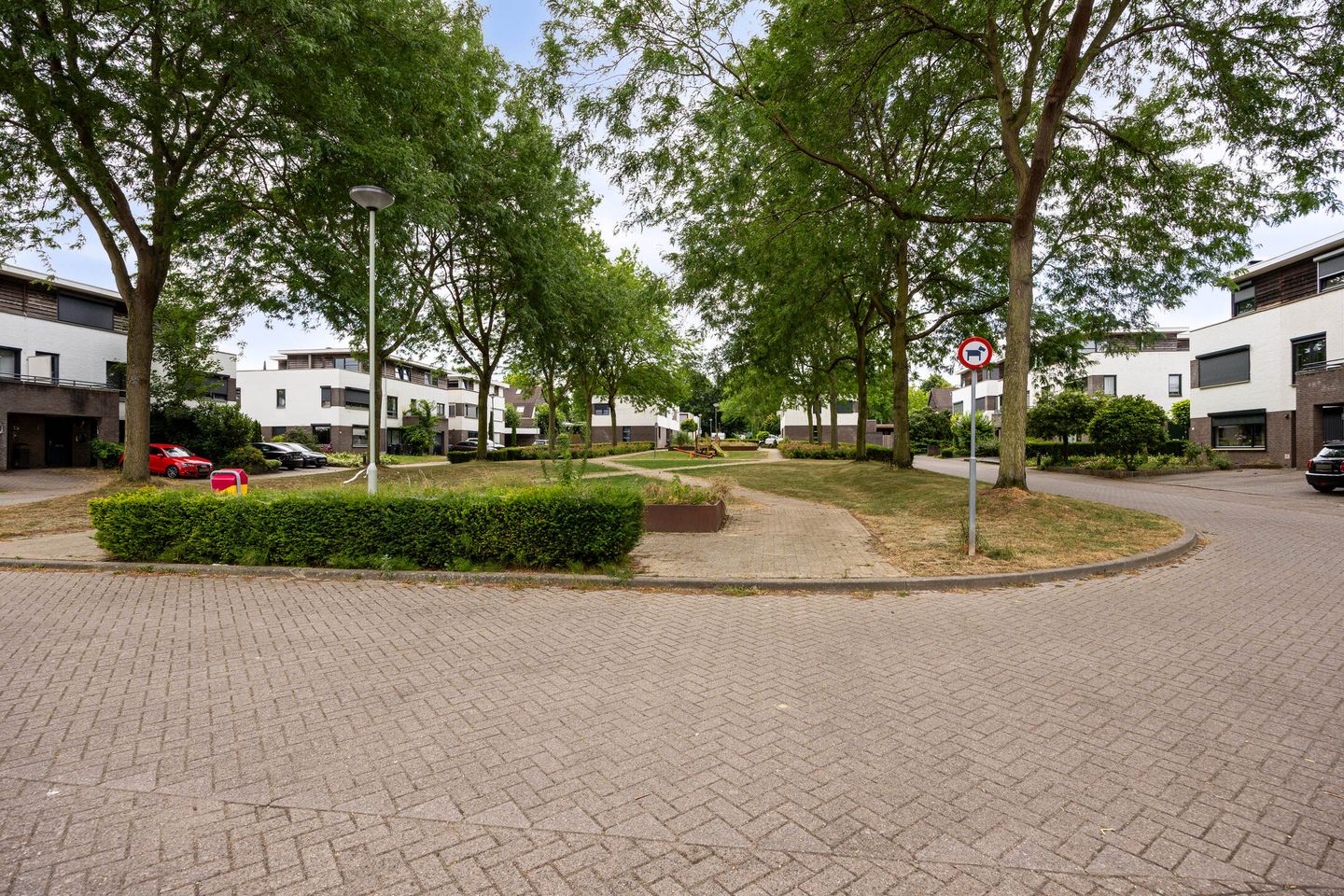 Foto 35 van Elzasplein 26