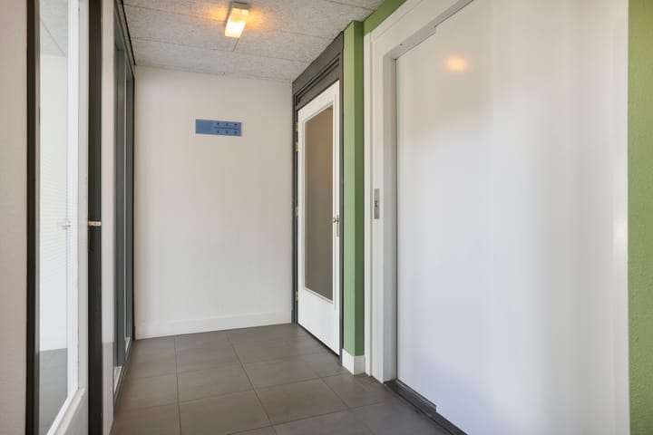 Foto 9 van Leeghwaterstraat 104