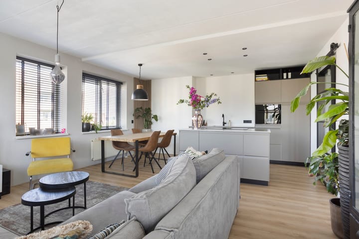 Foto 17 van Leeghwaterstraat 104