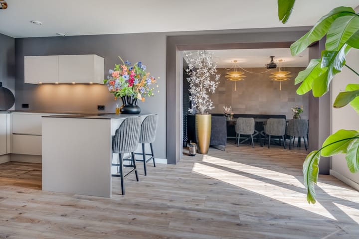 Foto 3 van J. Schaperstraat 6