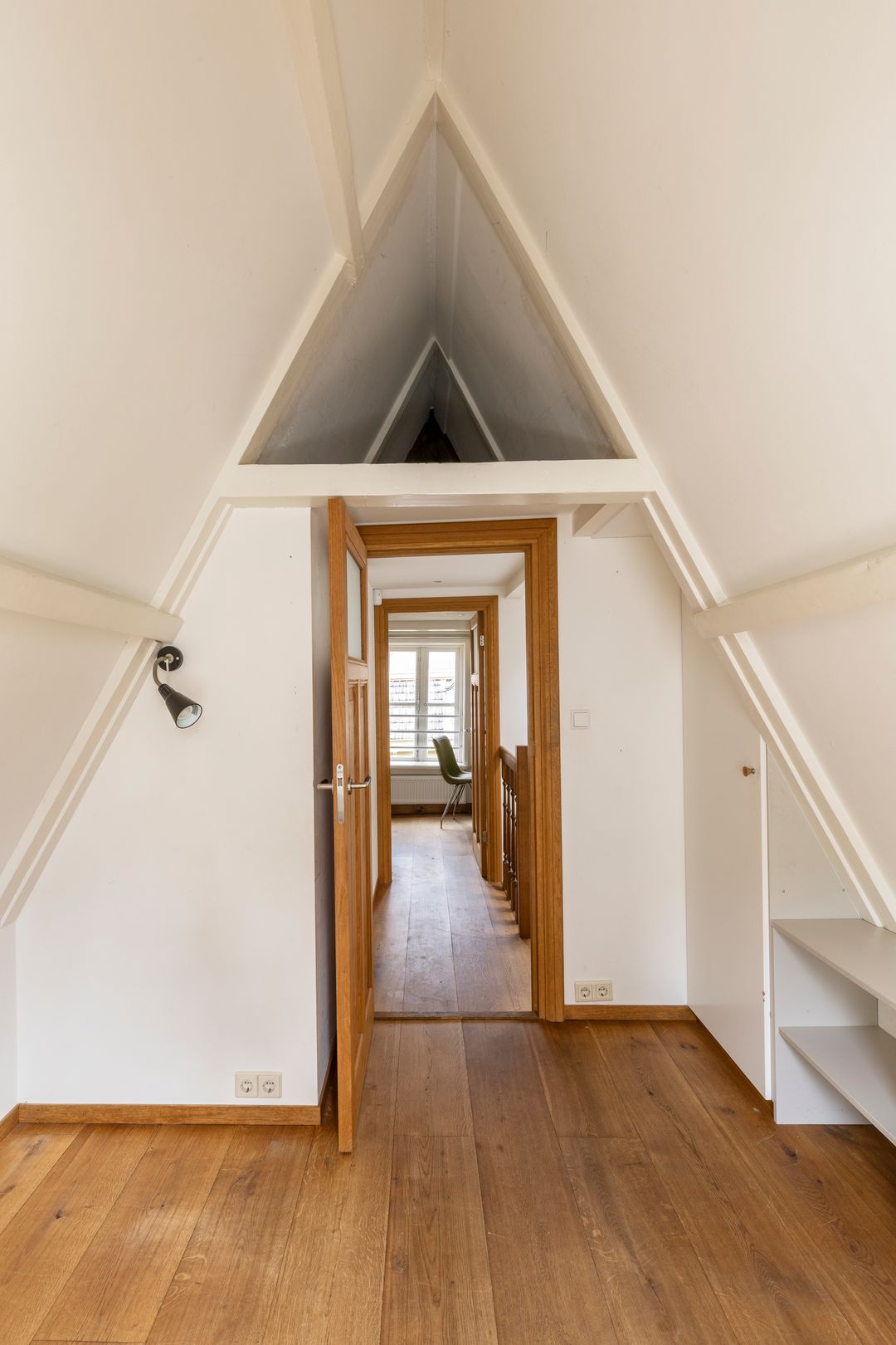 Foto 23 van Utrechtsedwarsstraat 10