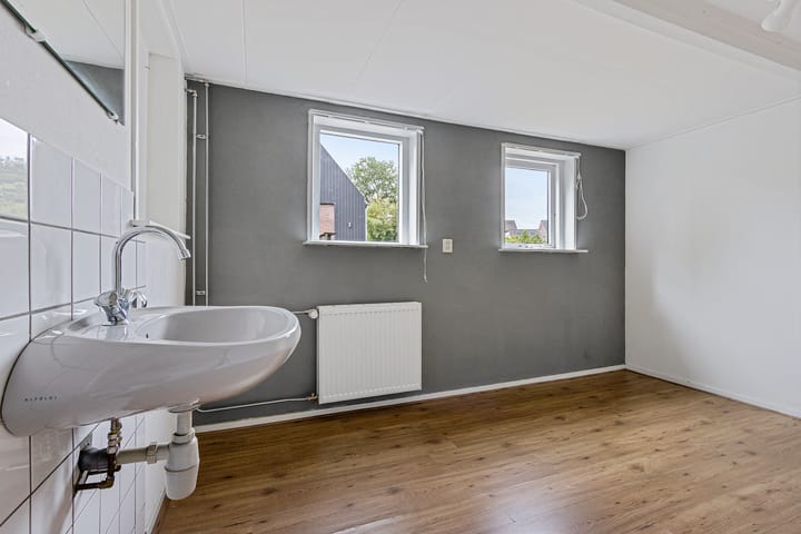 Foto 11 van Buorren 7