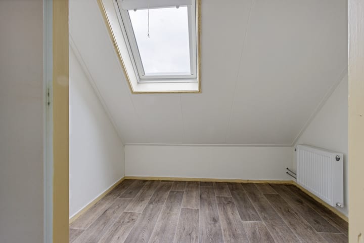 Photo 24 of Buorren 9