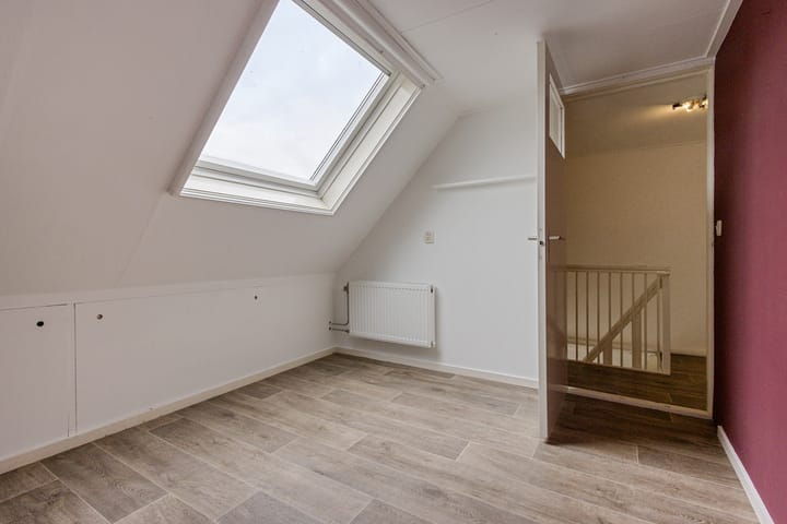 Photo 30 of Buorren 9