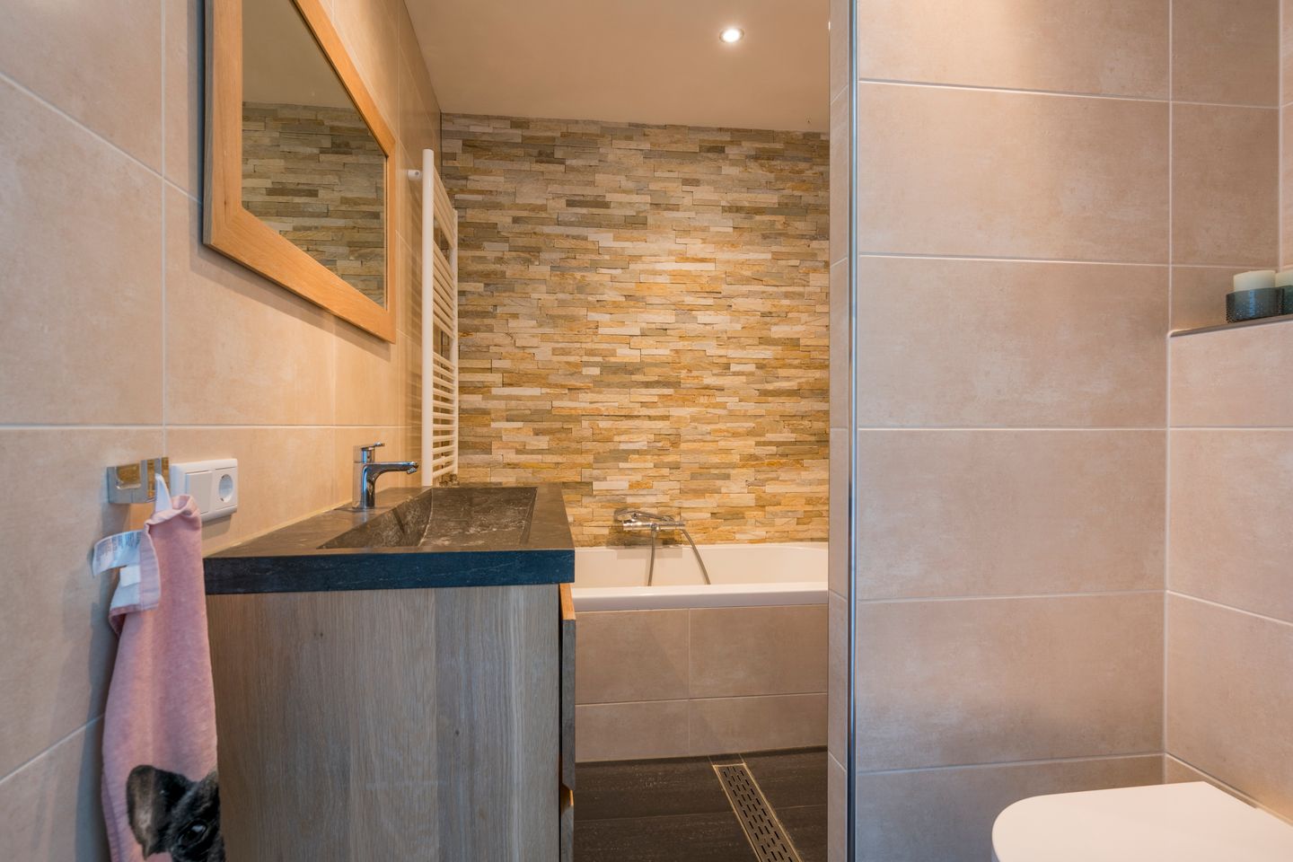 Foto 19 van Huurdemanskamp 35