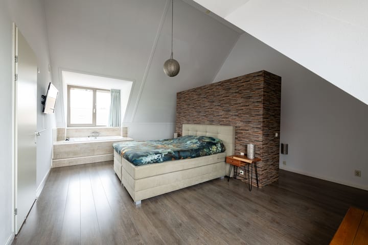 Foto 40 van Boterkarn 12