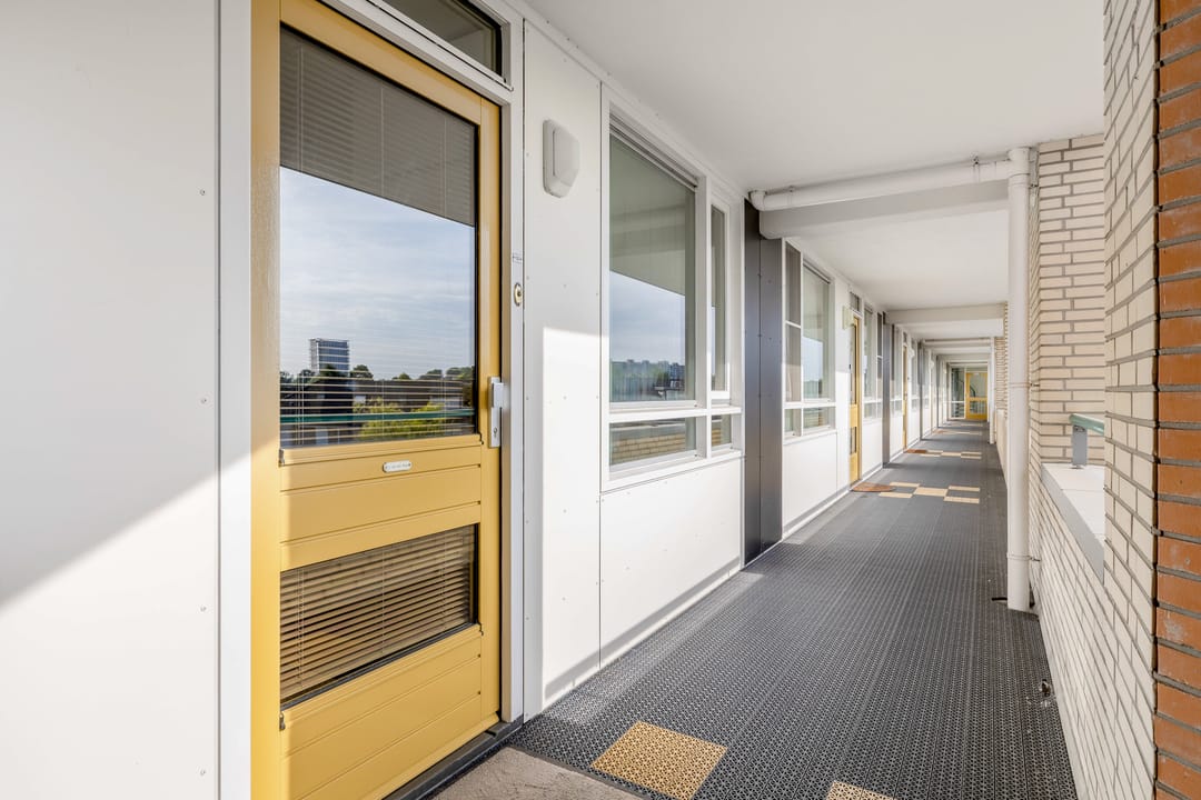 Foto 8 van Puccinistraat 130