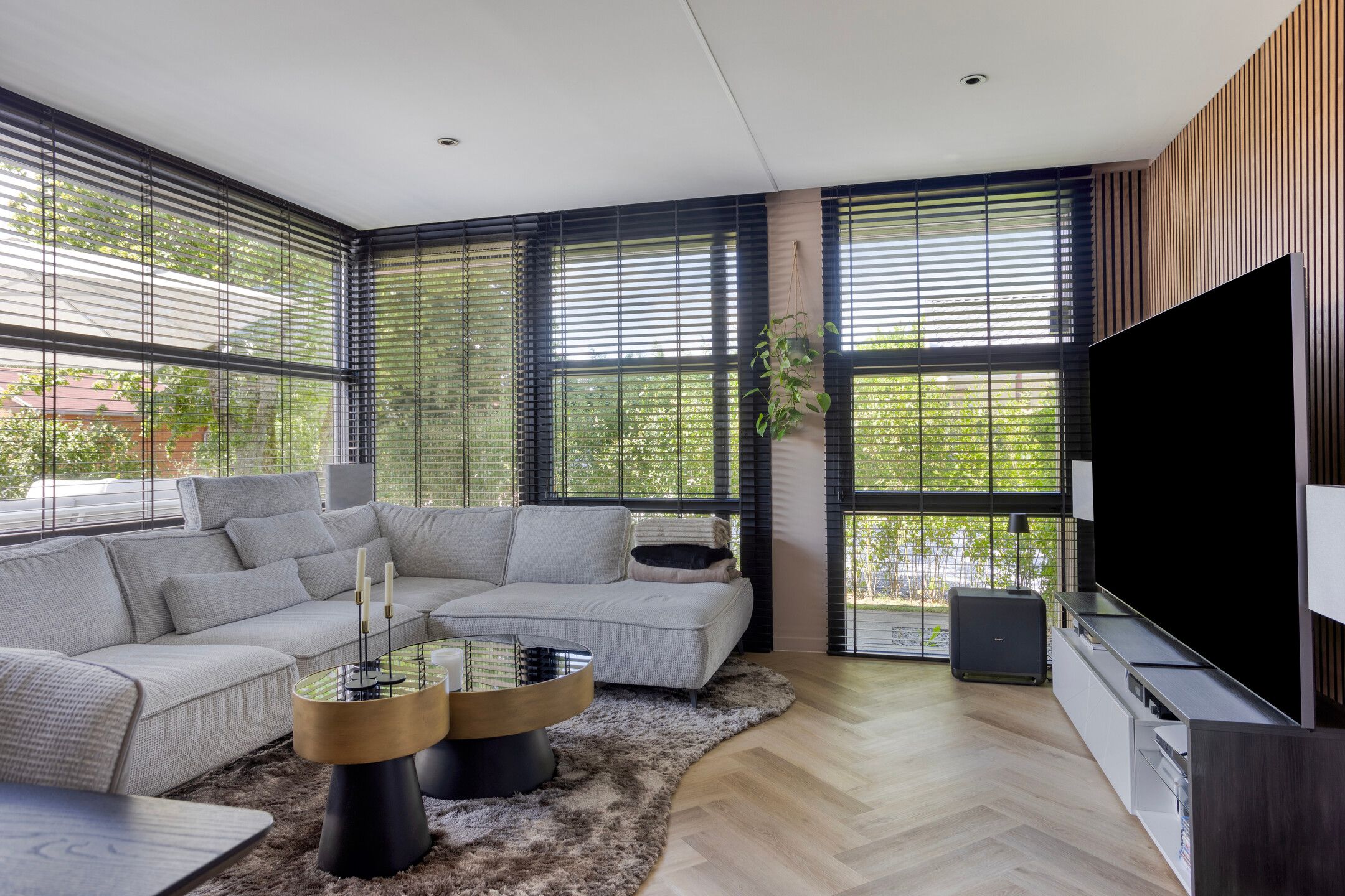 Foto 12 van Eendenparkweg 33-24