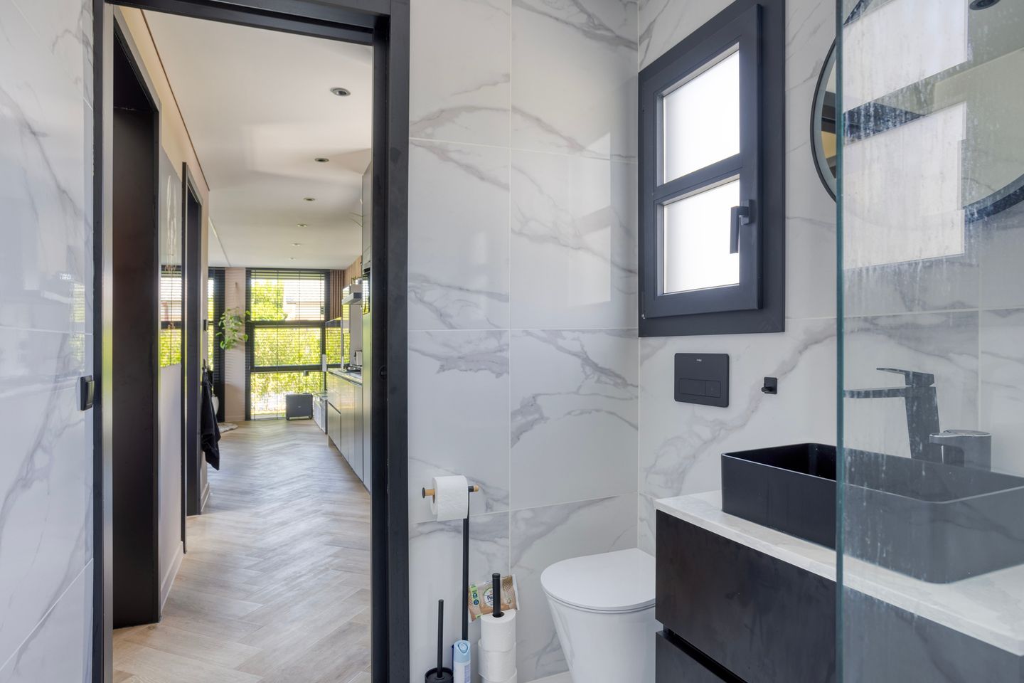 Foto 20 van Eendenparkweg 33-24