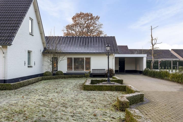 Photo 6 of Grondhuttenweg 4-A