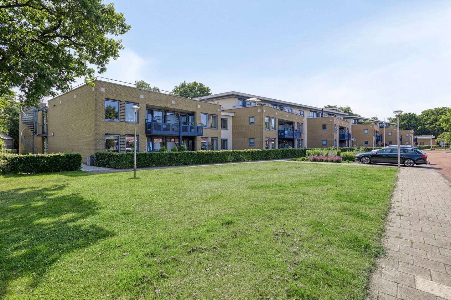 Foto 1 van Jan van Elburgstraat 9